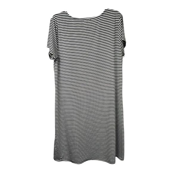 Maurices Striped T-shirt Dress Floral Embroidery Jersey Knit Shift A-Line Casual - Picture 13 of 13